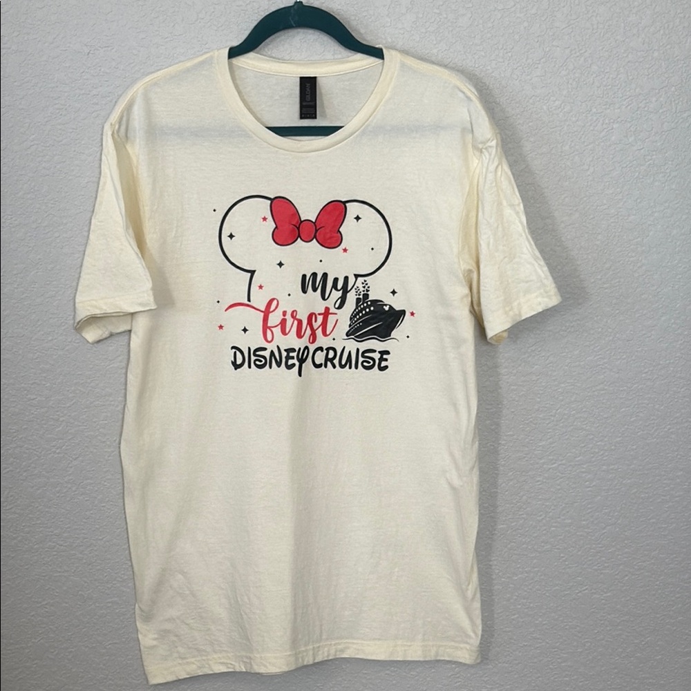 My first Disney cruise custom Cream Minnie Mouse Short Sleeve Tee size M